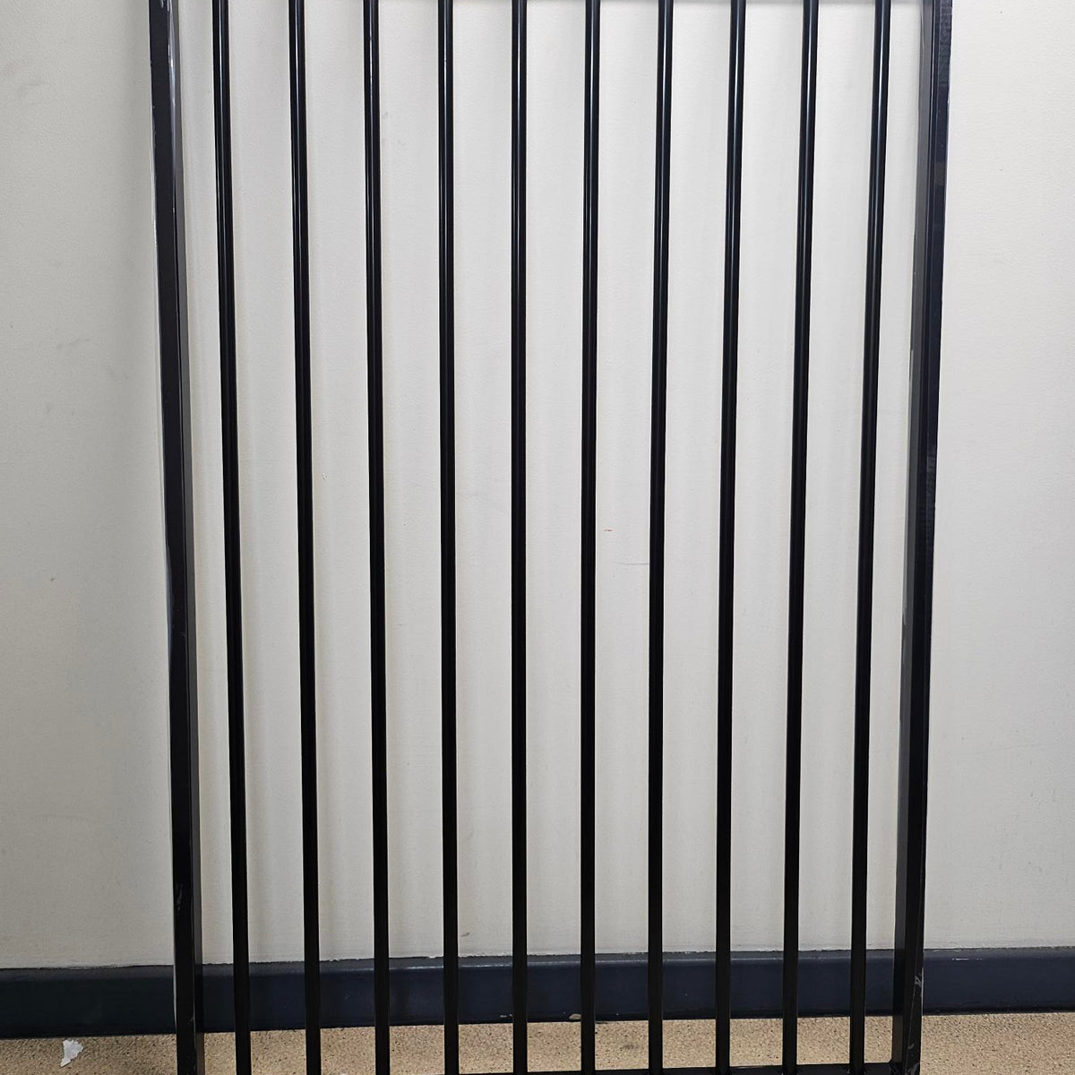 Aluminium Tubular Pool Gate 1500mm (H) x 970mm (W) Satin Black – UFENCEIT